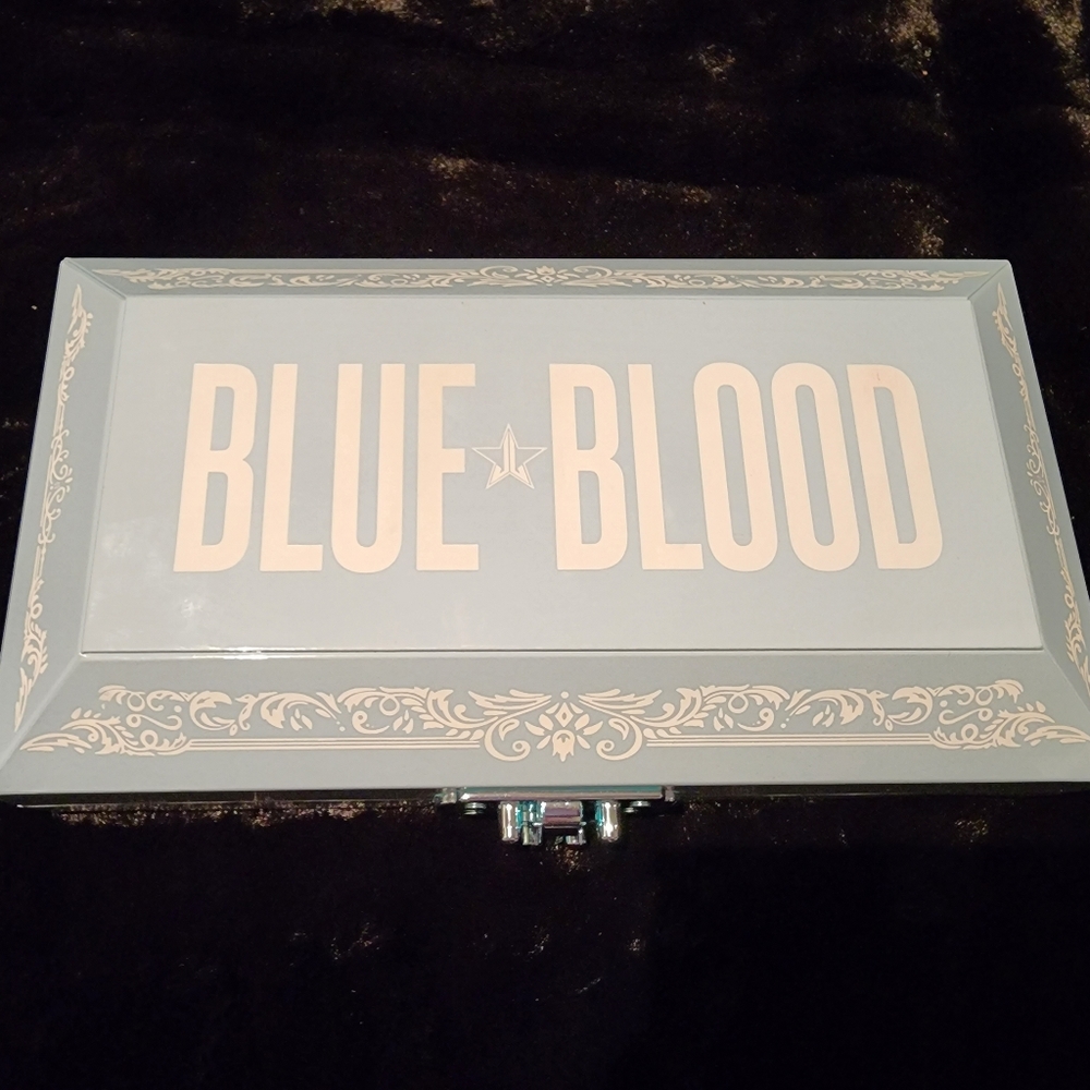 Jefree Star Blue Blood Makeup Palette